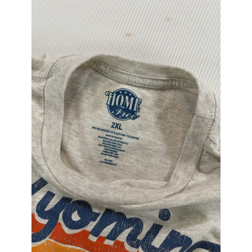 Wyoming Graphic T Shirt 2XL Oatmeal Heather Retro Stripe State Tee - Picture 2 of 6